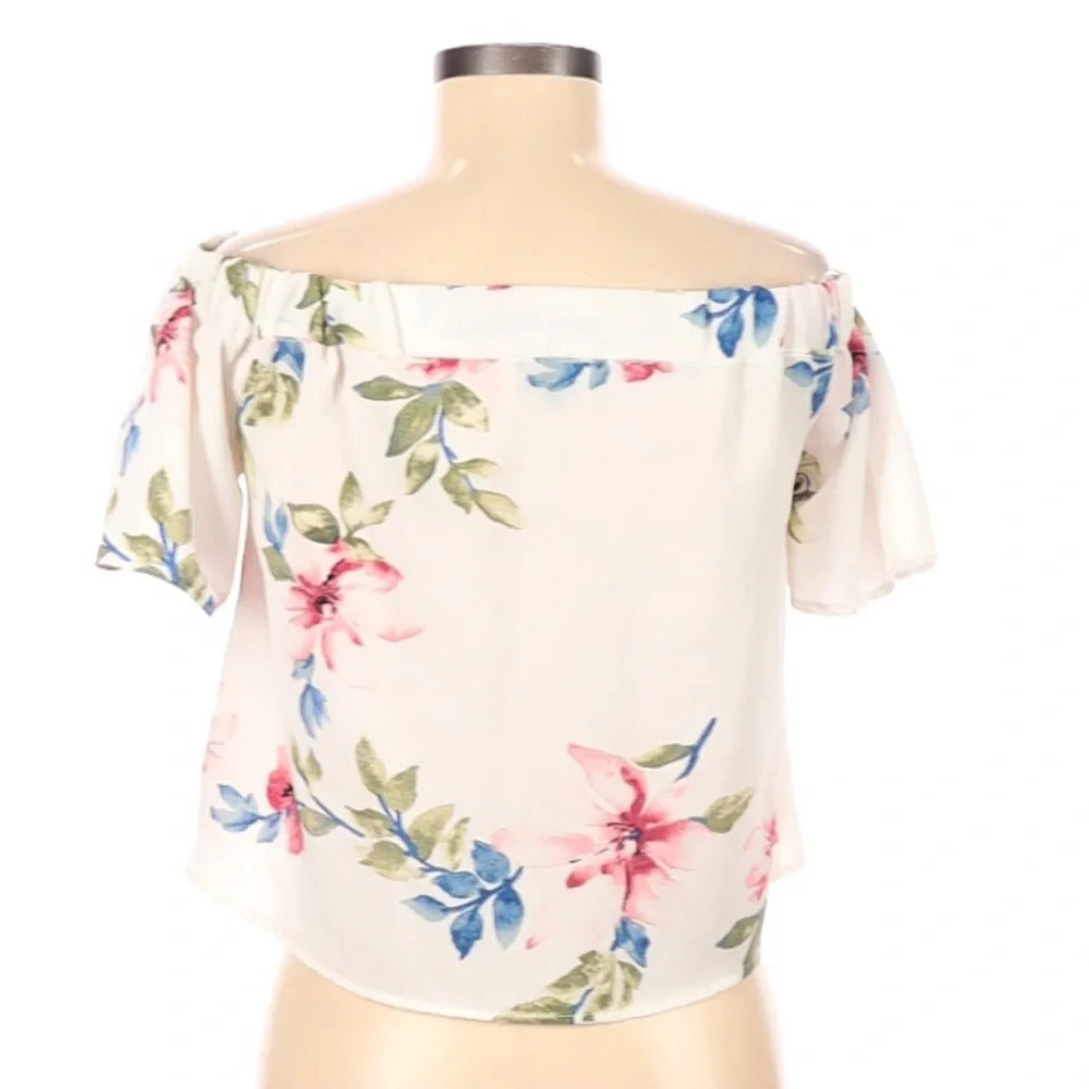 ALYTHEA size small white floral flirty crop top - Picture 3 of 5